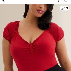 Torrid Retro Chic Red Short Sleeve Gathered V-Neck Top plus size 2